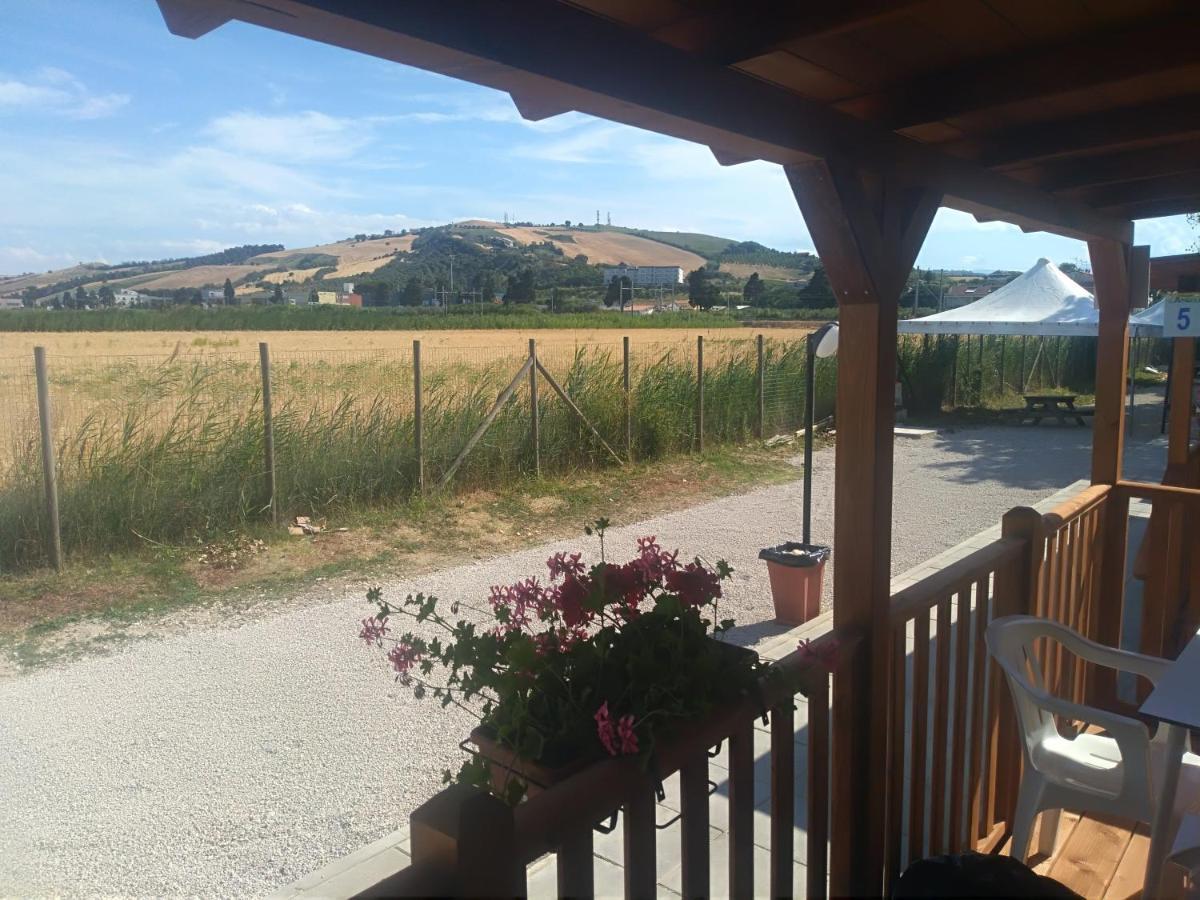 Villaggio Degli Angeli Scerne Pineto Kültér fotó